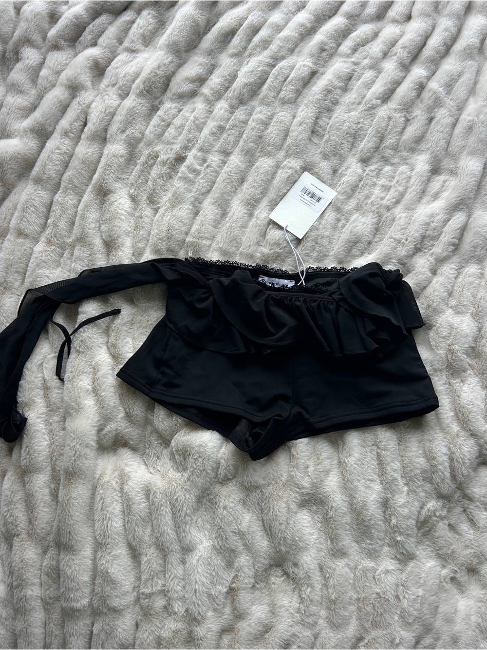 Peppermayo Black Ruffle Waist Skort Shorts